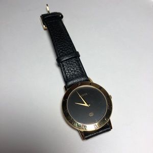 Gucci vintage watch
